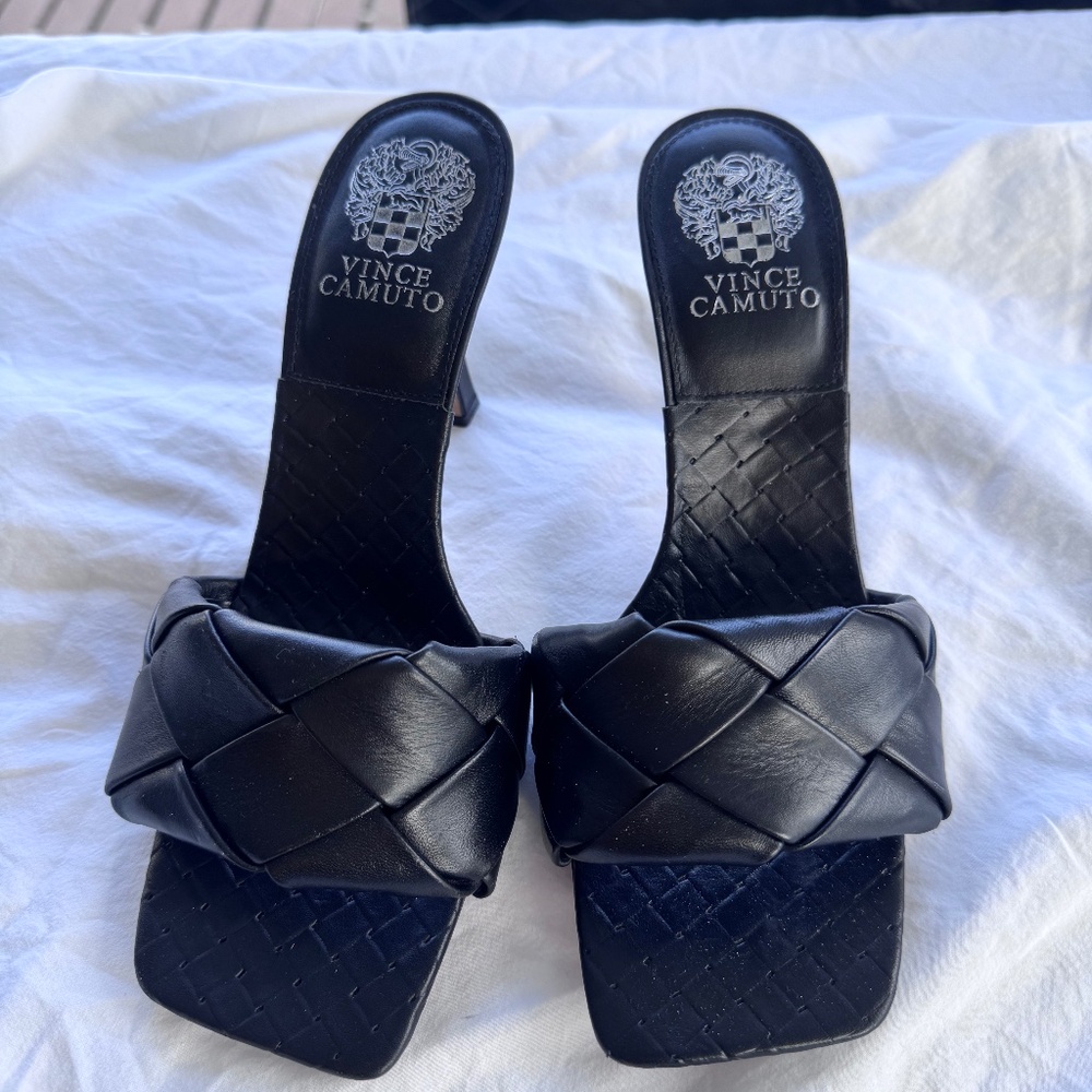 Vince Camuto Leather Woven Sandals Size 8 Black